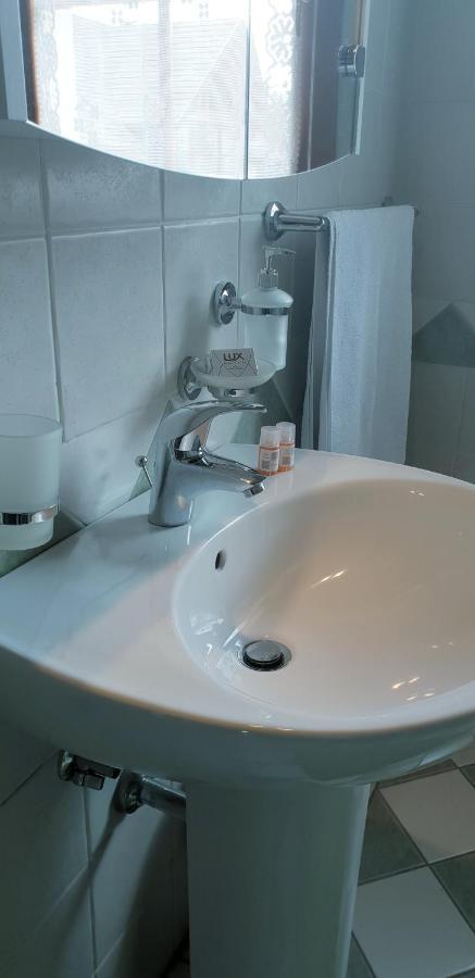 Al Sentiero Di Charly Bed & Breakfast Tarvisio Eksteriør bilde