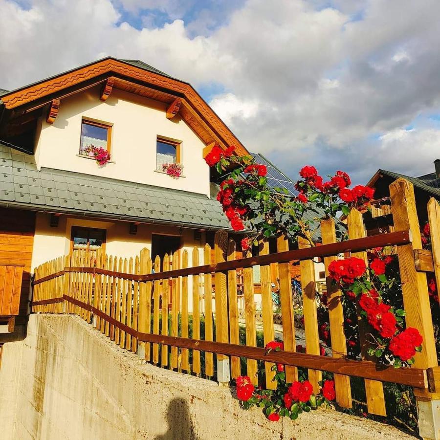Al Sentiero Di Charly Bed & Breakfast Tarvisio Eksteriør bilde